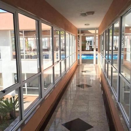Apartamento Em Грамаду Екстериор снимка