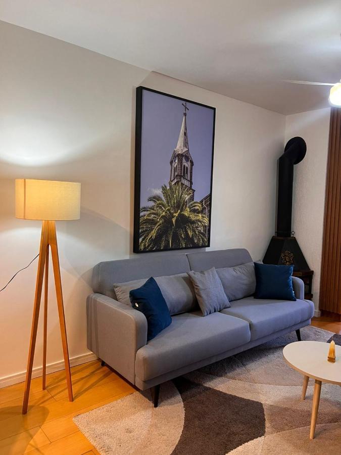 Apartamento Em Грамаду Екстериор снимка
